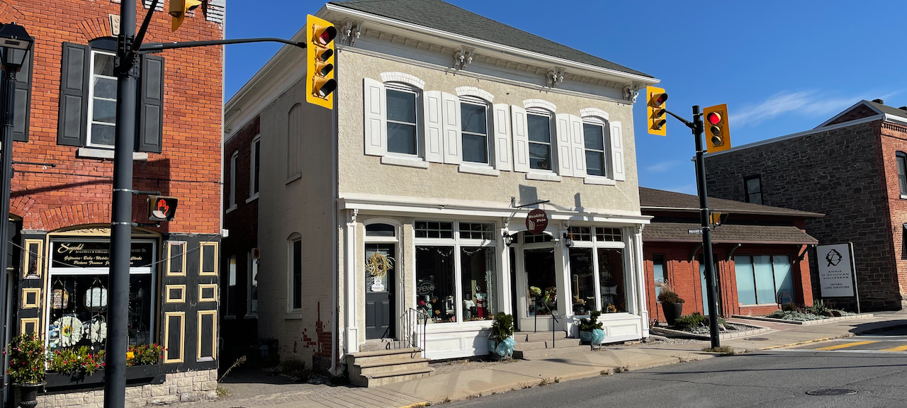 Village Pets Boutique Store Front